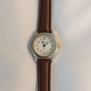 ⚜️ Vintage Swerve Watch